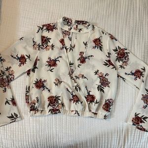 InTu White Flower Blouse